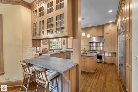 Tiny photo for 8010 Greenbriar Court, Burr Ridge, IL 60527 (MLS # 12471997)