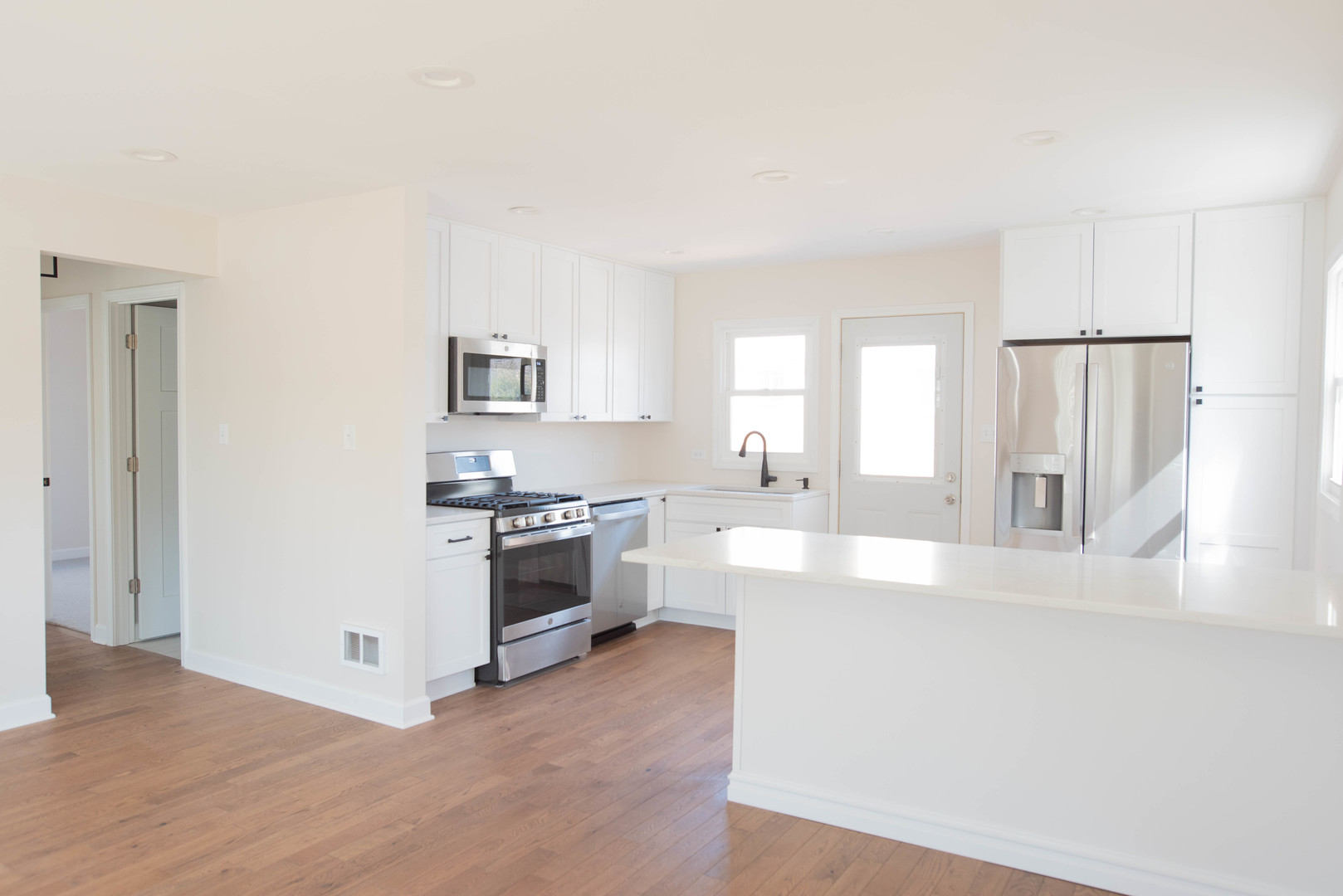 3722 W 104th Street