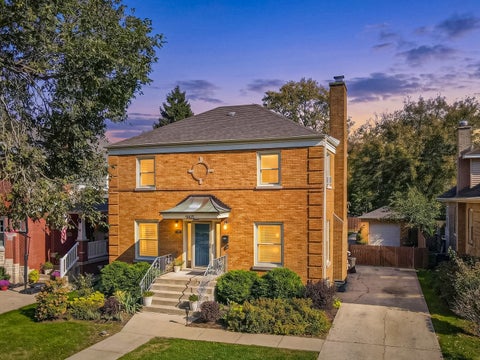 Photo of 9415 S HAMILTON Avenue, Chicago, IL 60643 (MLS # 12790921)