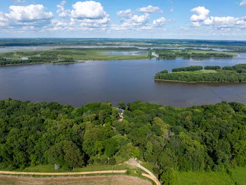 Tiny photo for 511 613th Avenue, Sabula, IA 52070 (MLS # 12686631)