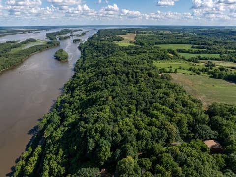 Tiny photo for 511 613th Avenue, Sabula, IA 52070 (MLS # 12686631)