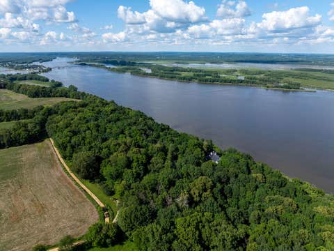 Tiny photo for 511 613th Avenue, Sabula, IA 52070 (MLS # 12686631)