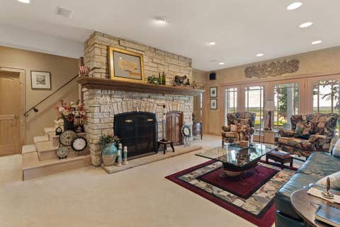 Tiny photo for 511 613th Avenue, Sabula, IA 52070 (MLS # 12686631)