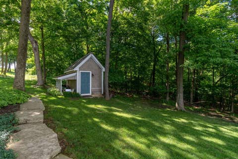 Tiny photo for 511 613th Avenue, Sabula, IA 52070 (MLS # 12686631)