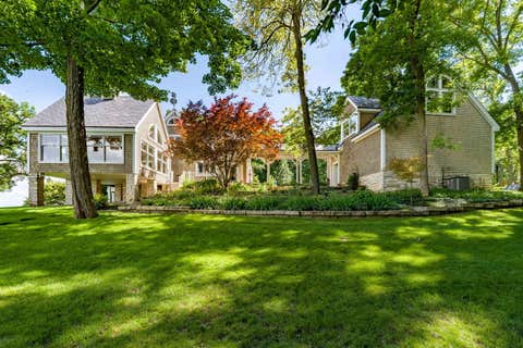 Tiny photo for 511 613th Avenue, Sabula, IA 52070 (MLS # 12686631)