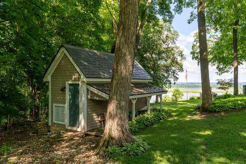 Tiny photo for 511 613th Avenue, Sabula, IA 52070 (MLS # 12686631)