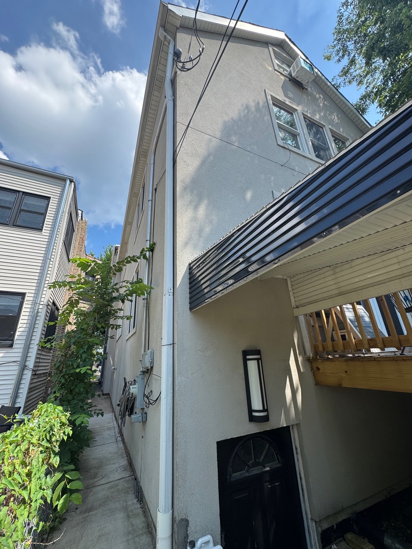 5338 N Ashland Avenue
