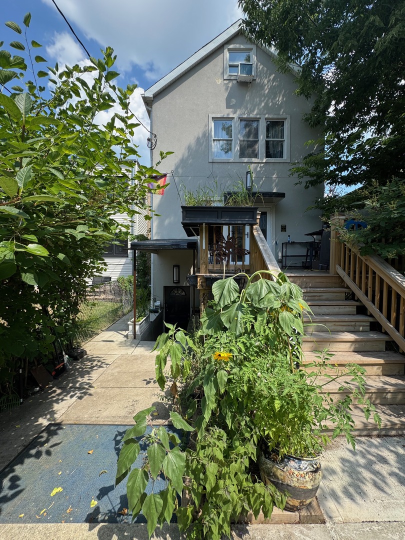 5338 N Ashland Avenue