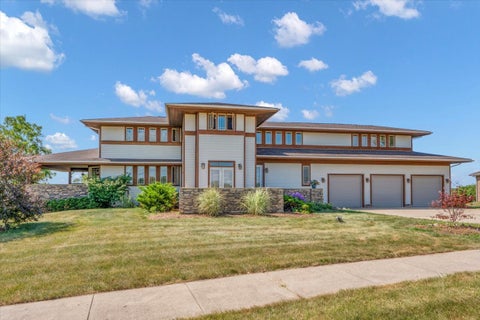 Photo of 10952 Tanglewood Trails Drive, Yorkville, IL 60560 (MLS # 12775874)
