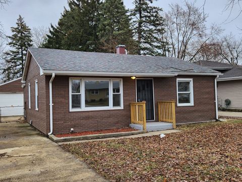 Photo of 3811 N Park Street, Westmont, IL 60559 (MLS # 12568519)