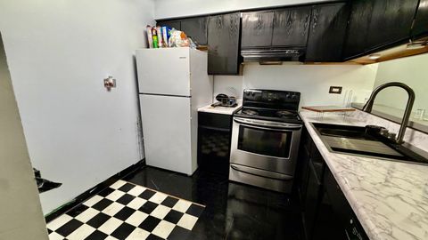 Tiny photo for 14647 Greenwood Road #403, Dolton, IL 60419 (MLS # 12577688)