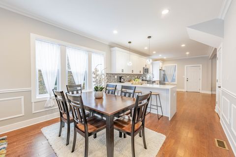 Tiny photo for 2336 Oak Park Avenue, Berwyn, IL 60402 (MLS # 12464943)