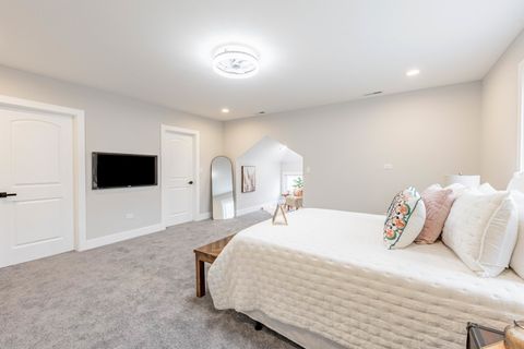 Tiny photo for 2336 Oak Park Avenue, Berwyn, IL 60402 (MLS # 12464943)