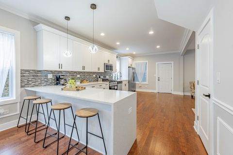 Tiny photo for 2336 Oak Park Avenue, Berwyn, IL 60402 (MLS # 12464943)