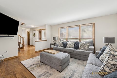 Tiny photo for 531 Salceda Lane, Mundelein, IL 60060 (MLS # 12481950)