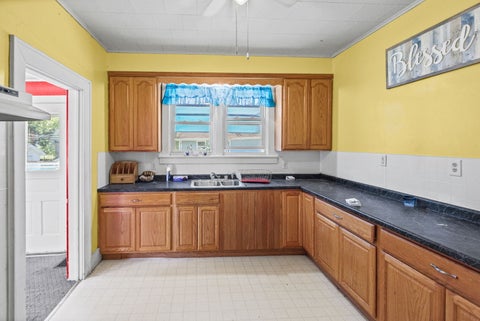 Tiny photo for 125 W Warmouth Street, Salem, IL 62881 (MLS # 12751018)