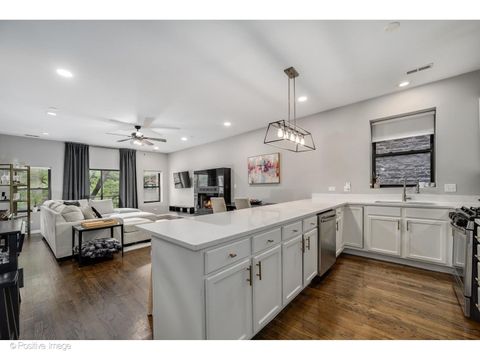 Tiny photo for 1751 W DIVISION Street #2E, Chicago, IL 60622 (MLS # 12626458)