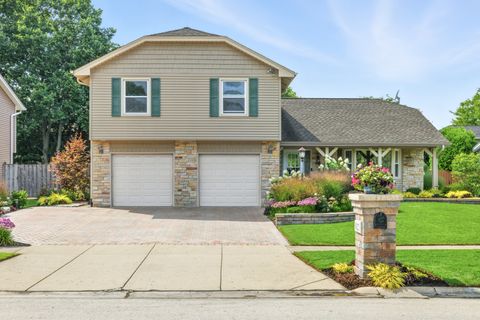 1022 Tennessee Lane Elk Grove Village IL 60007