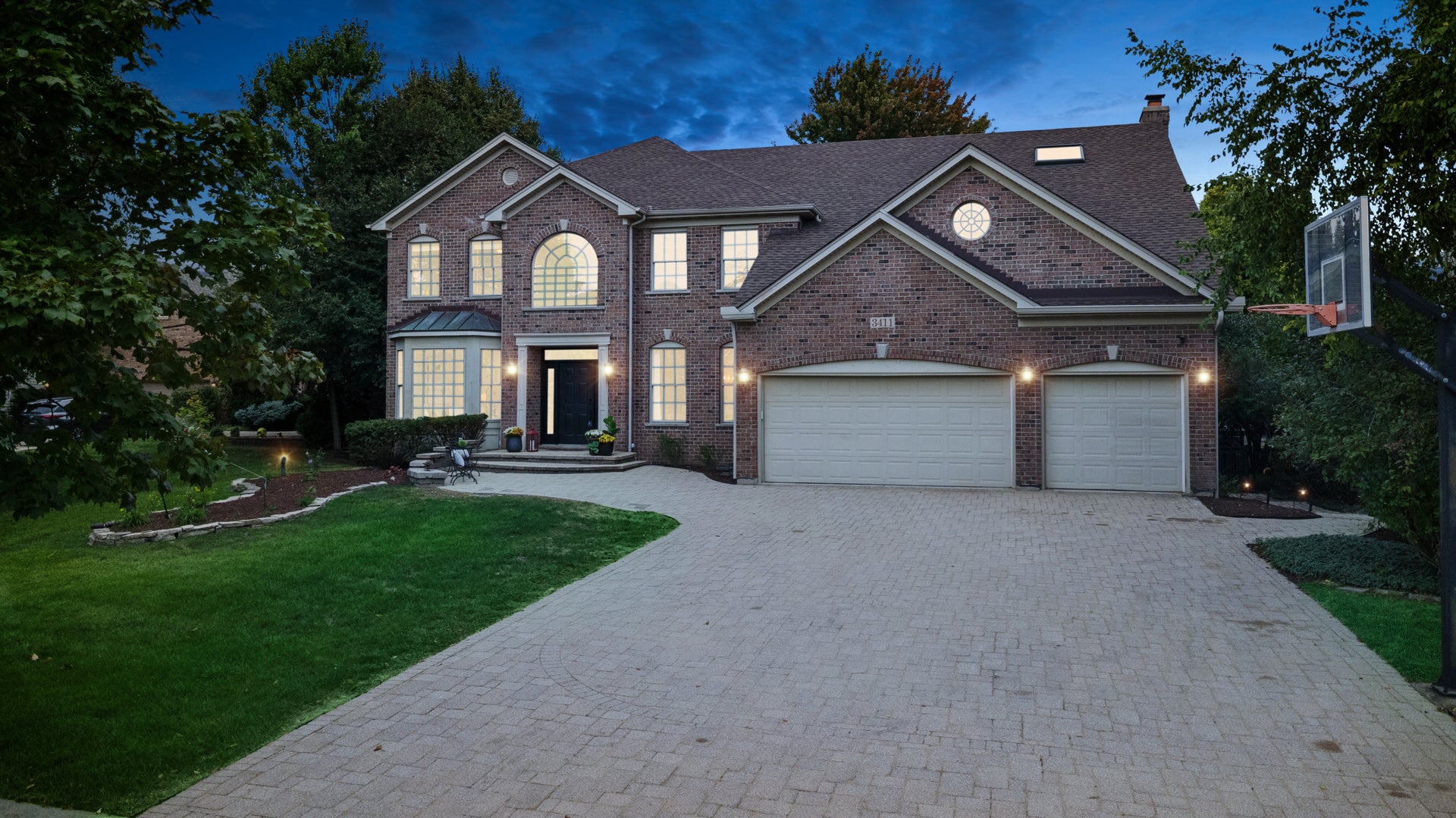 3411 MINITO Court