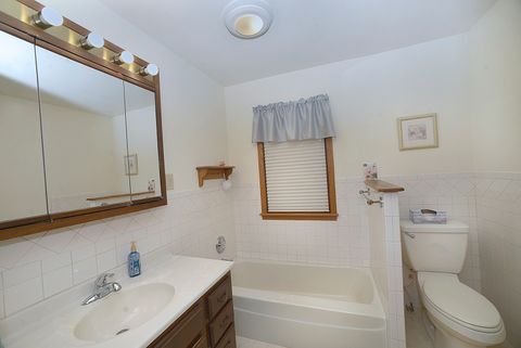 Tiny photo for 318 24th Avenue, Ottawa, IL 61350 (MLS # 12488888)