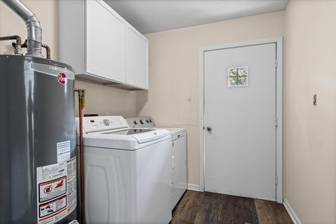 Tiny photo for 2200 Mecan Drive, Naperville, IL 60564 (MLS # 12454974)