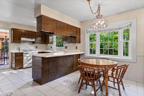 Tiny photo for 2200 Mecan Drive, Naperville, IL 60564 (MLS # 12454974)