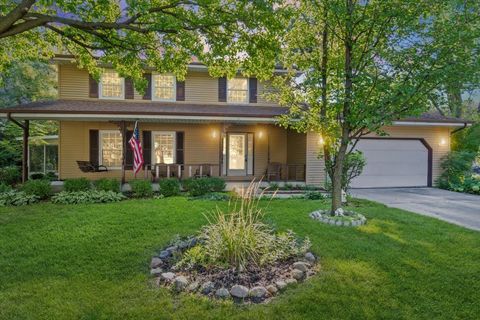 Photo of 2200 Mecan Drive, Naperville, IL 60564 (MLS # 12454974)