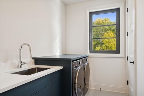 Tiny photo for 377 S Prairie Avenue, Elmhurst, IL 60126 (MLS # 12520911)