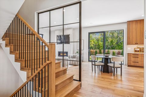 Tiny photo for 377 S Prairie Avenue, Elmhurst, IL 60126 (MLS # 12520911)