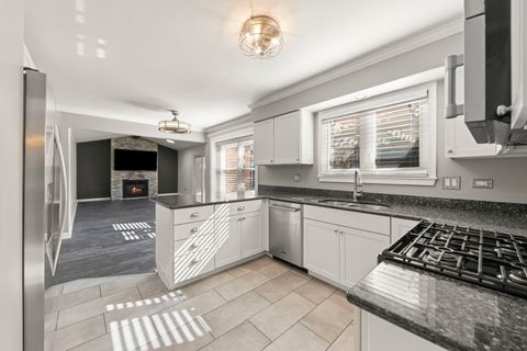 Tiny photo for 3253 Stewert Drive, Darien, IL 60561 (MLS # 12585617)