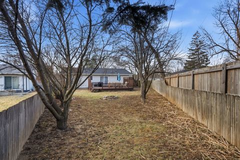Tiny photo for 1006 Hillside Drive, Bettendorf, IA 52722 (MLS # 12593124)