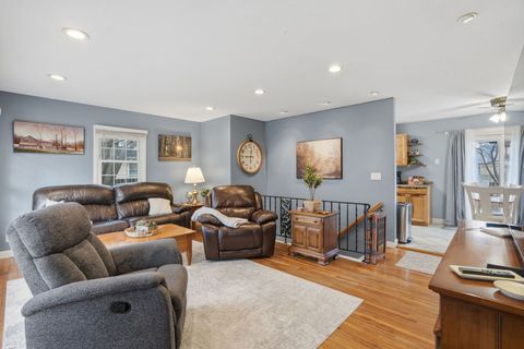 Tiny photo for 1006 Hillside Drive, Bettendorf, IA 52722 (MLS # 12593124)