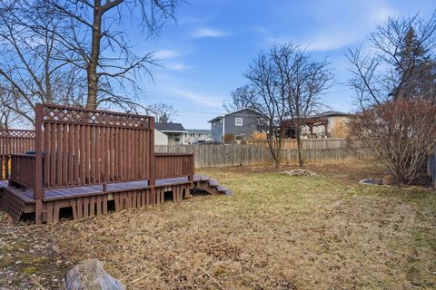 Tiny photo for 1006 Hillside Drive, Bettendorf, IA 52722 (MLS # 12593124)