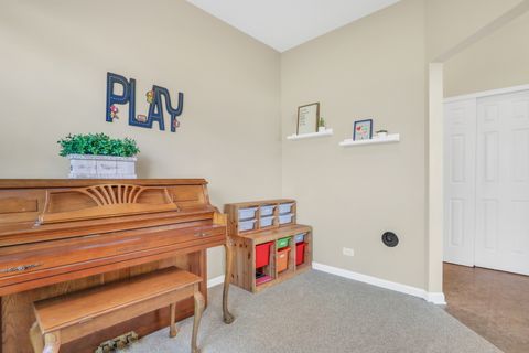 Tiny photo for 551 S Jade Lane #551, Round Lake, IL 60073 (MLS # 12585588)