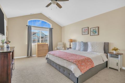 Tiny photo for 551 S Jade Lane #551, Round Lake, IL 60073 (MLS # 12585588)