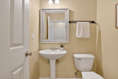 Tiny photo for 551 S Jade Lane #551, Round Lake, IL 60073 (MLS # 12585588)