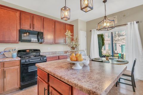 Tiny photo for 551 S Jade Lane #551, Round Lake, IL 60073 (MLS # 12585588)