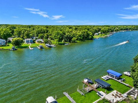 Tiny photo for 1925 N Woodlawn Park Avenue, McHenry, IL 60051 (MLS # 12699961)