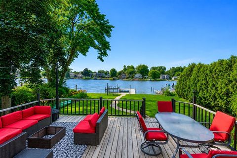 Tiny photo for 1925 N Woodlawn Park Avenue, McHenry, IL 60051 (MLS # 12699961)