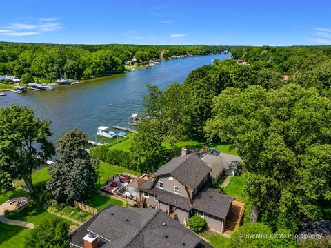 Tiny photo for 1925 N Woodlawn Park Avenue, McHenry, IL 60051 (MLS # 12699961)