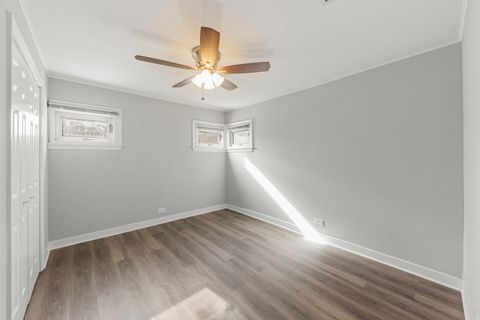 Tiny photo for 5701 W 89th Place, Oak Lawn, IL 60453 (MLS # 12502926)