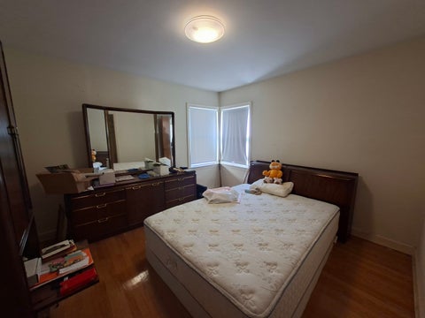 Tiny photo for 6631 N Saint Louis Avenue, Lincolnwood, IL 60712 (MLS # 12783408)