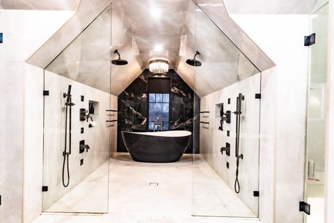 Tiny photo for 740 67th Place, Willowbrook, IL 60527 (MLS # 12533279)