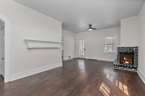 Tiny photo for Mundelein, IL 60060 (MLS # 12545471)