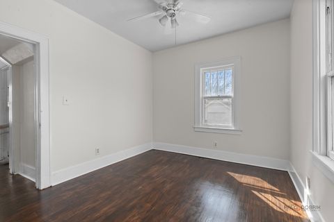 Tiny photo for Mundelein, IL 60060 (MLS # 12545471)