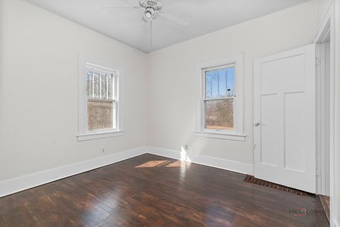 Tiny photo for Mundelein, IL 60060 (MLS # 12545471)