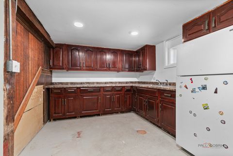 Tiny photo for Mundelein, IL 60060 (MLS # 12545471)