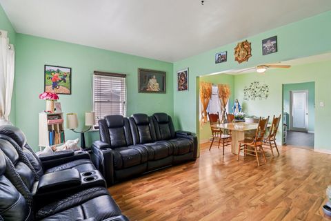 Tiny photo for 796 Parkway Avenue, Elgin, IL 60120 (MLS # 12609655)