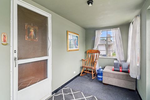 Tiny photo for 796 Parkway Avenue, Elgin, IL 60120 (MLS # 12609655)