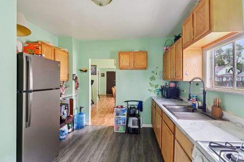 Tiny photo for 796 Parkway Avenue, Elgin, IL 60120 (MLS # 12609655)